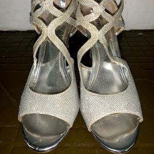 Fioni Lumiere size 10